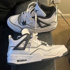 Jordan Retro 4’s - Hardly worn